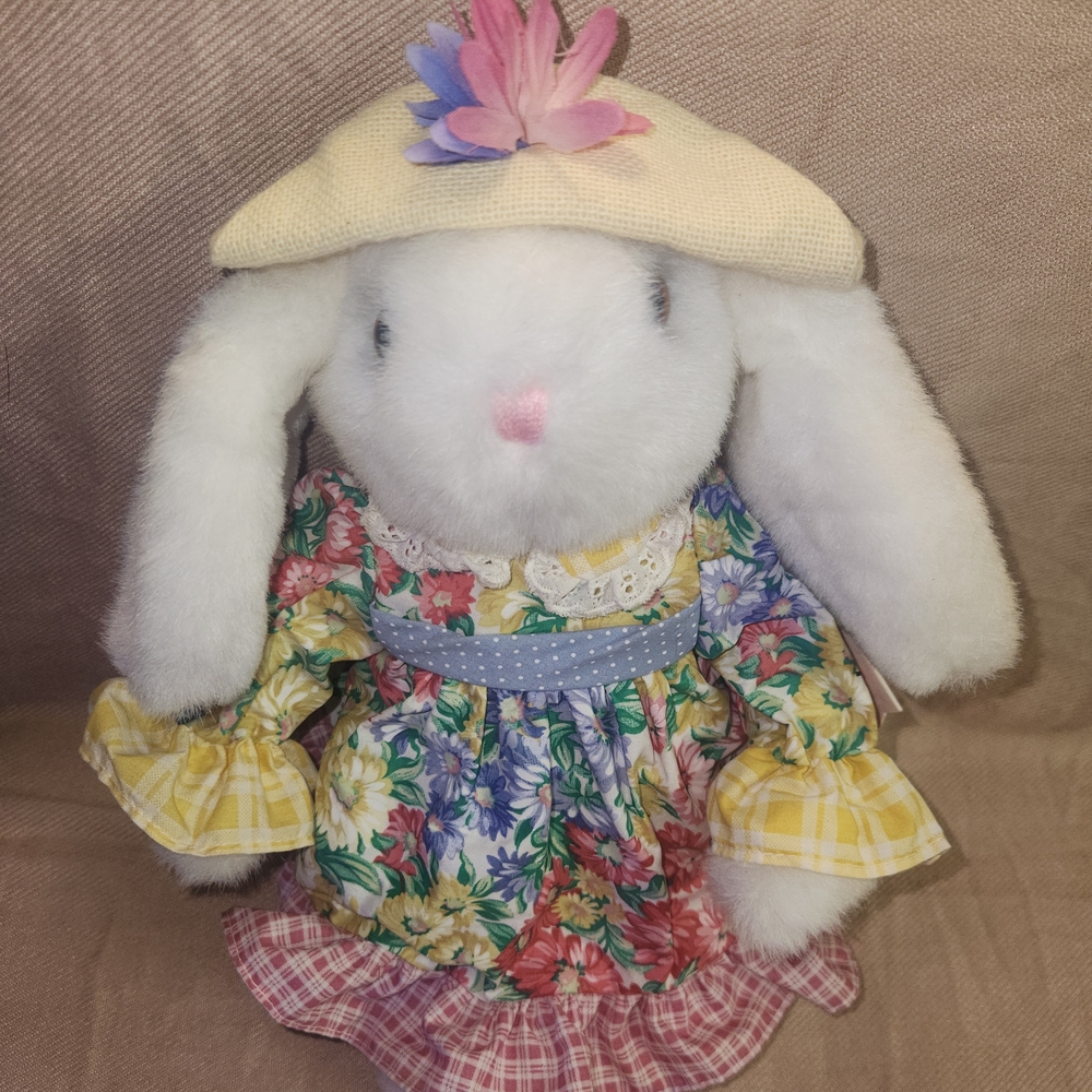 Vintage Floral Dress Bunny Plush Peter&Penny